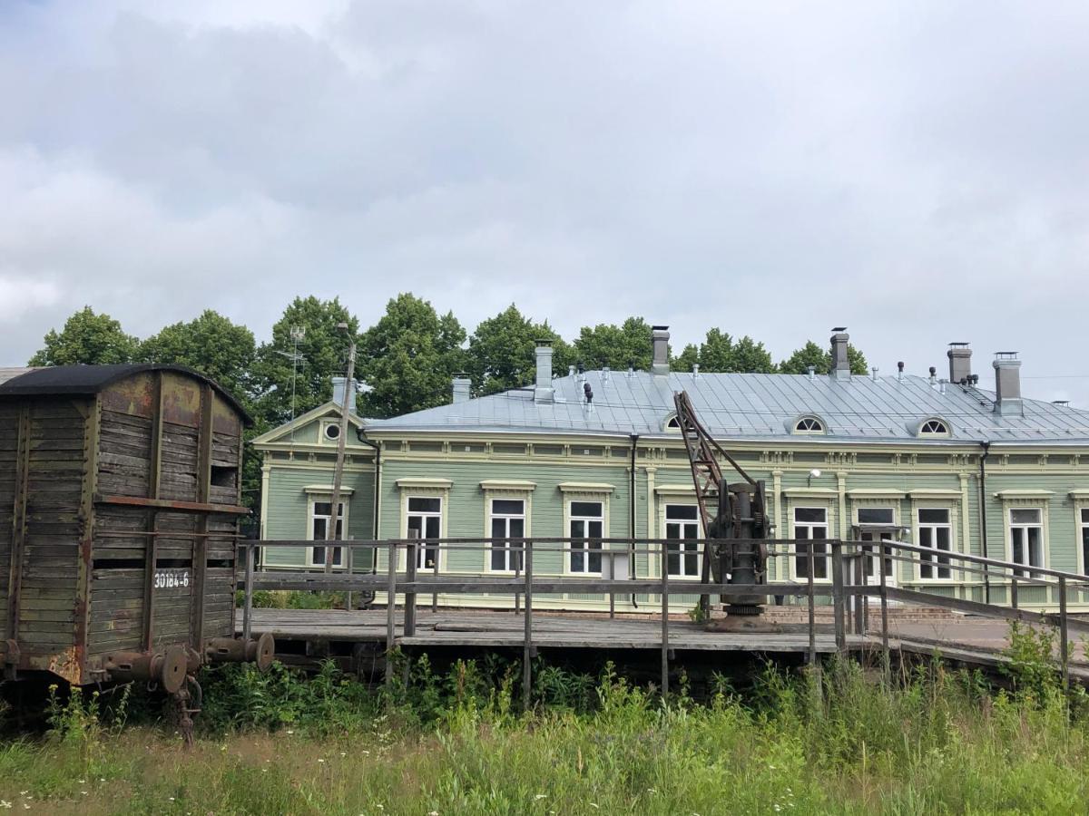 Stationmaster'S Studio Порвоо Экстерьер фото