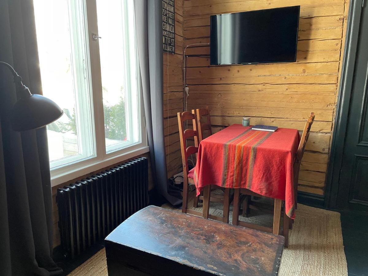 Stationmaster'S Studio Порвоо Экстерьер фото