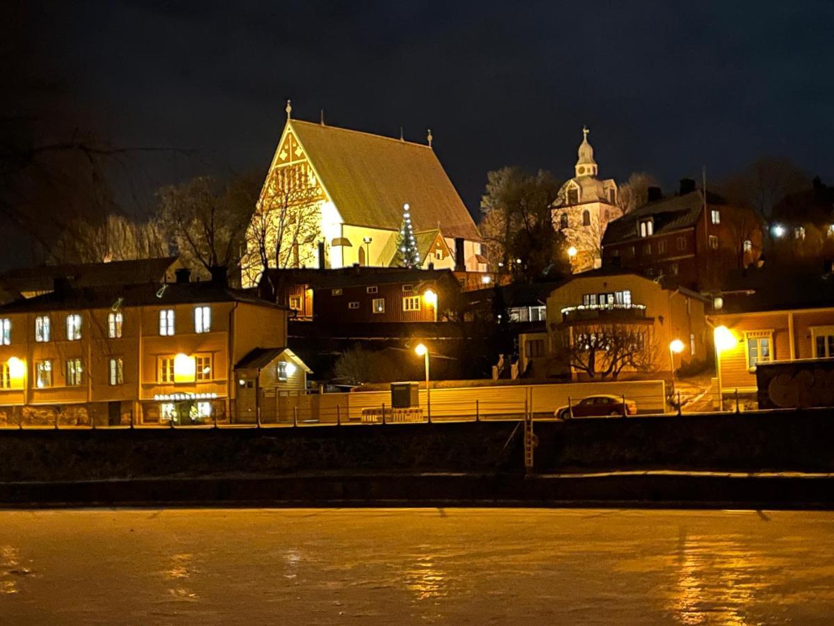Stationmaster'S Studio Порвоо Экстерьер фото